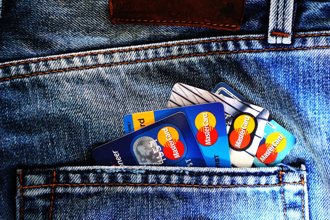 Credit-Cards-Pocket