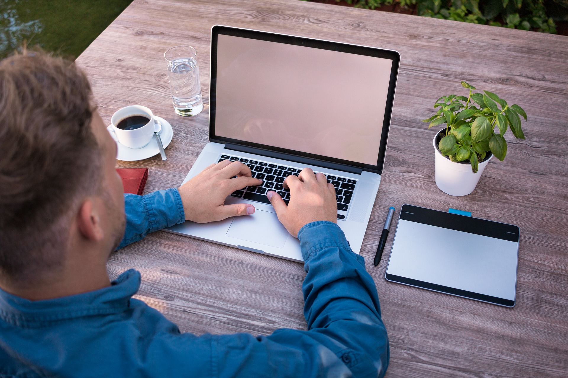 Windows-Taskbar-Productivity-Featured