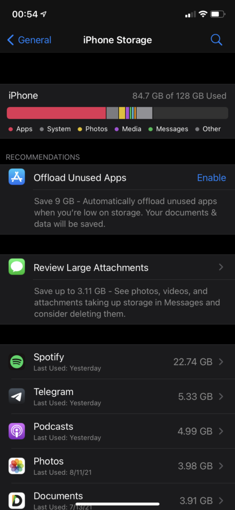 01b-iPhone-Storage-Main